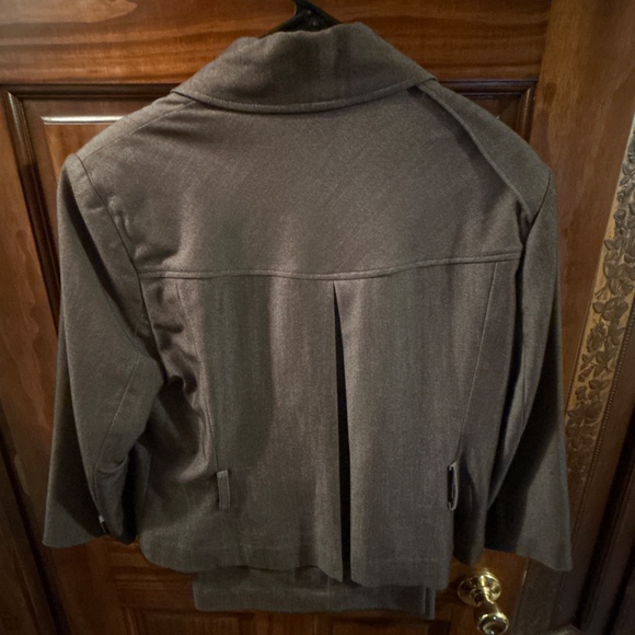 Pant Suit - Picture 2 of 4